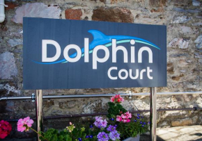 Harbour Apartment at 6 Dolphin Court with parking